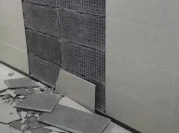 博野县瓷砖空鼓维修公司分享下博野县墙砖松动维修的知识